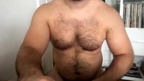 hunghairydaddydick  16-01-2022